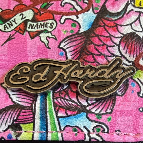 Ed Hardy Pink Tattoo Print Zip Around Wallet Love Kills Slowly Skull Tiger - Picture 2 of 10